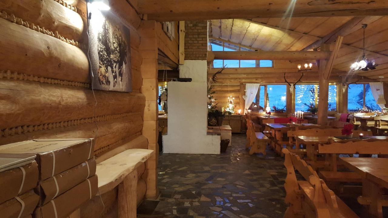 Pensjonat Laworta Ski Устрики-Долішні Екстер'єр фото