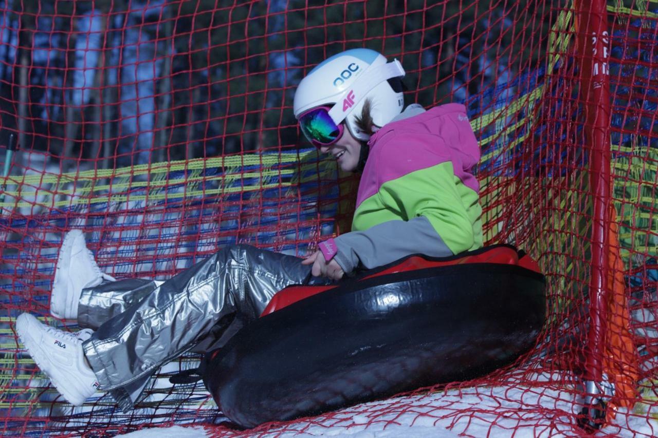 Pensjonat Laworta Ski Устрики-Долішні Екстер'єр фото