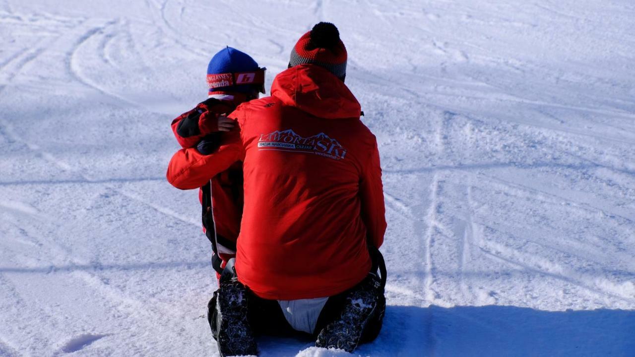 Pensjonat Laworta Ski Устрики-Долішні Екстер'єр фото
